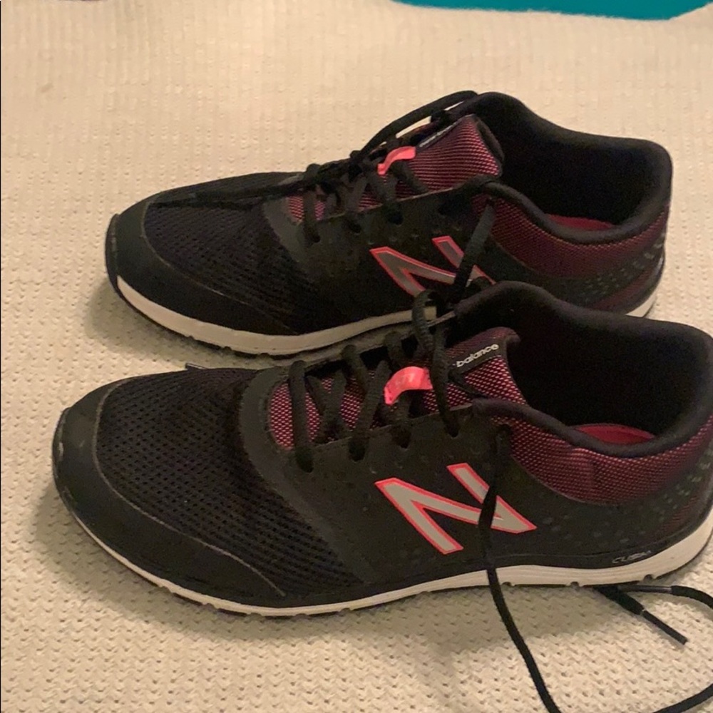 New Balance Sneakers - 8.5